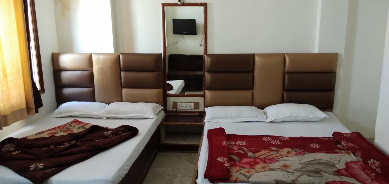 نيودلهي Hotel Euro International المظهر الخارجي الصورة
