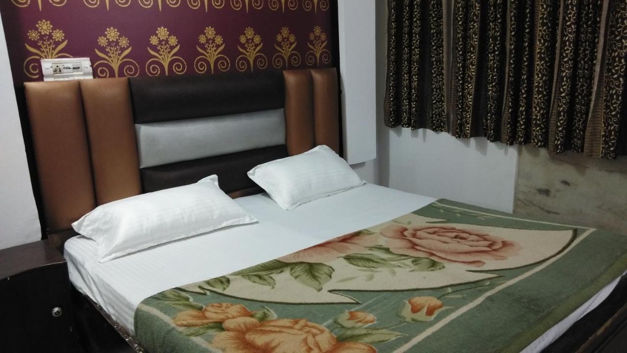 نيودلهي Hotel Euro International المظهر الخارجي الصورة